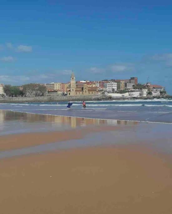 Apartamento Gijon Arena, Con Aparcamiento Bagian luar foto