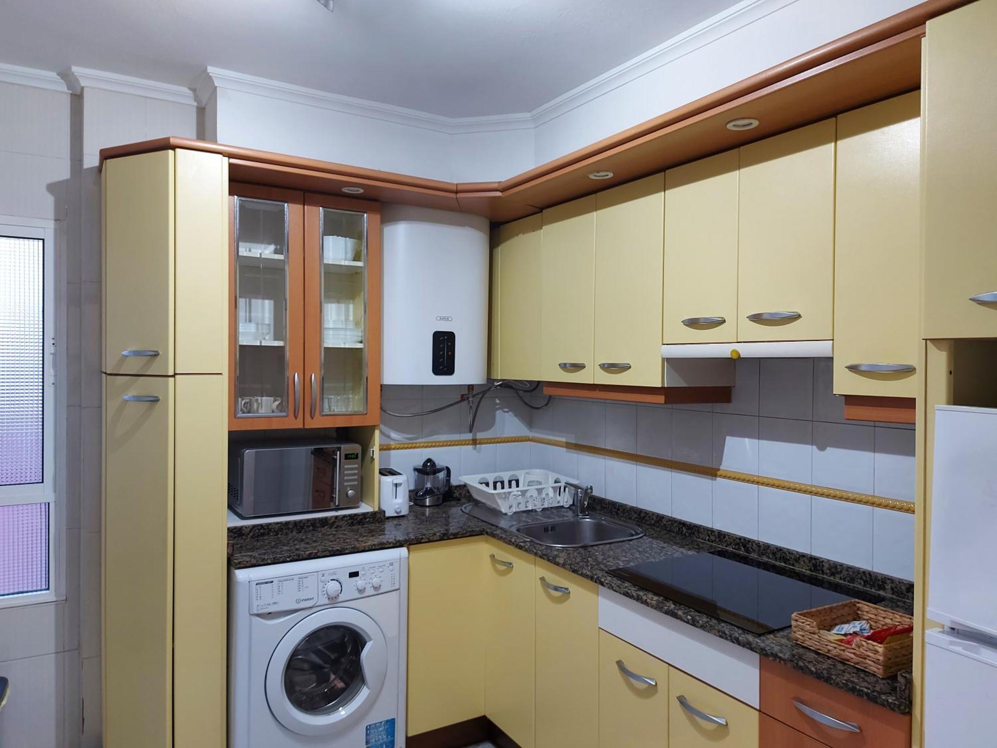 Apartamento Gijon Arena, Con Aparcamiento Bagian luar foto
