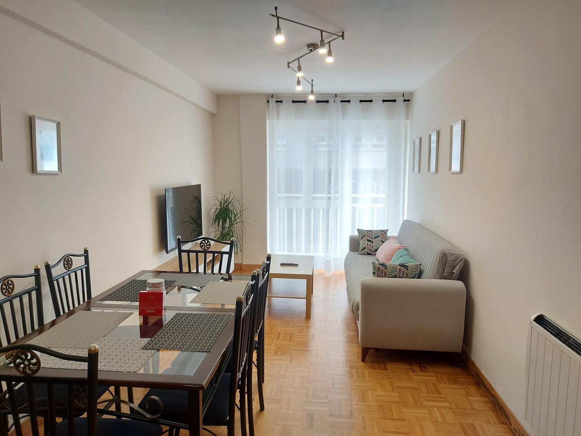 Apartamento Gijon Arena, Con Aparcamiento Bagian luar foto