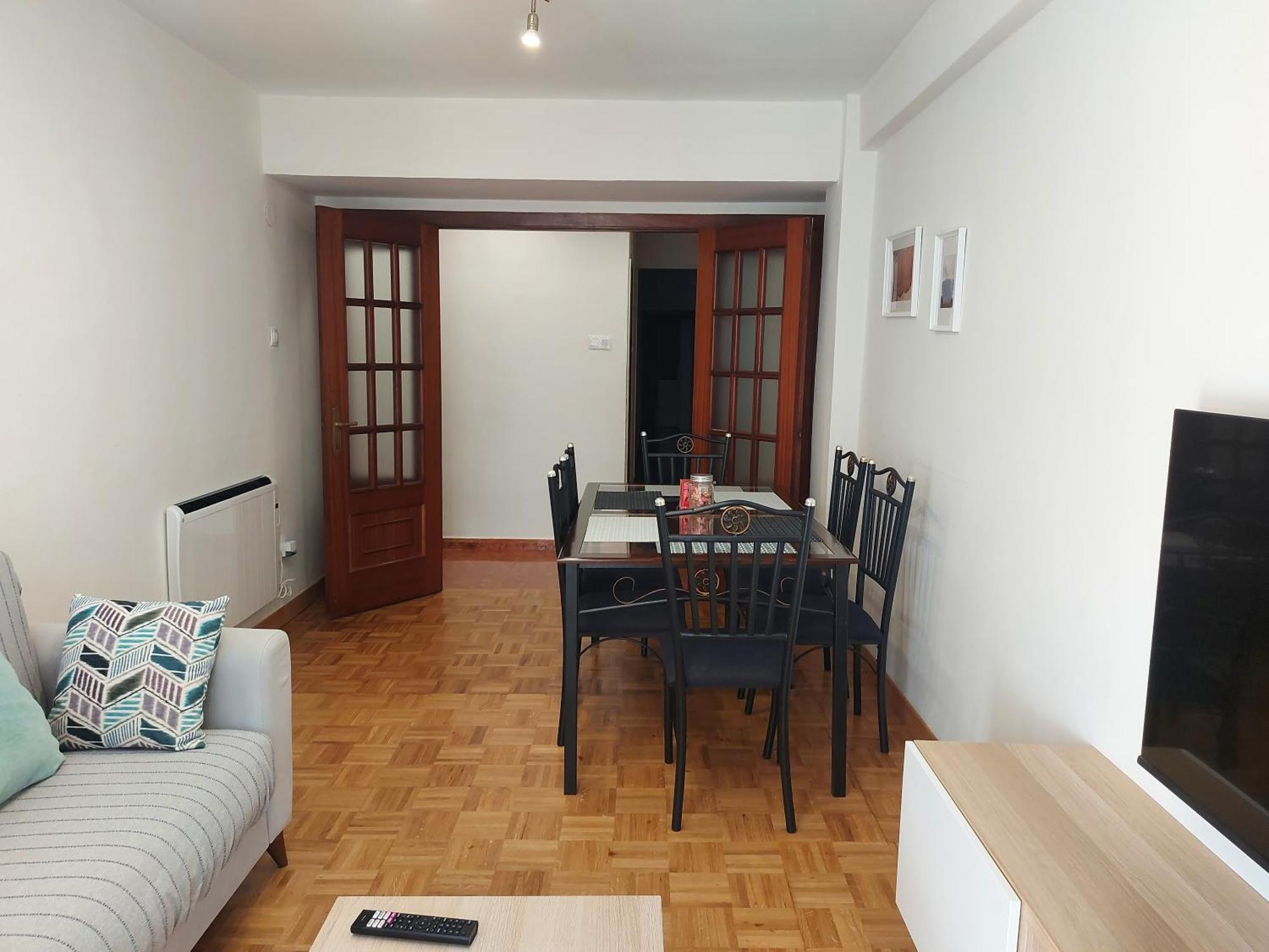 Apartamento Gijon Arena, Con Aparcamiento Bagian luar foto
